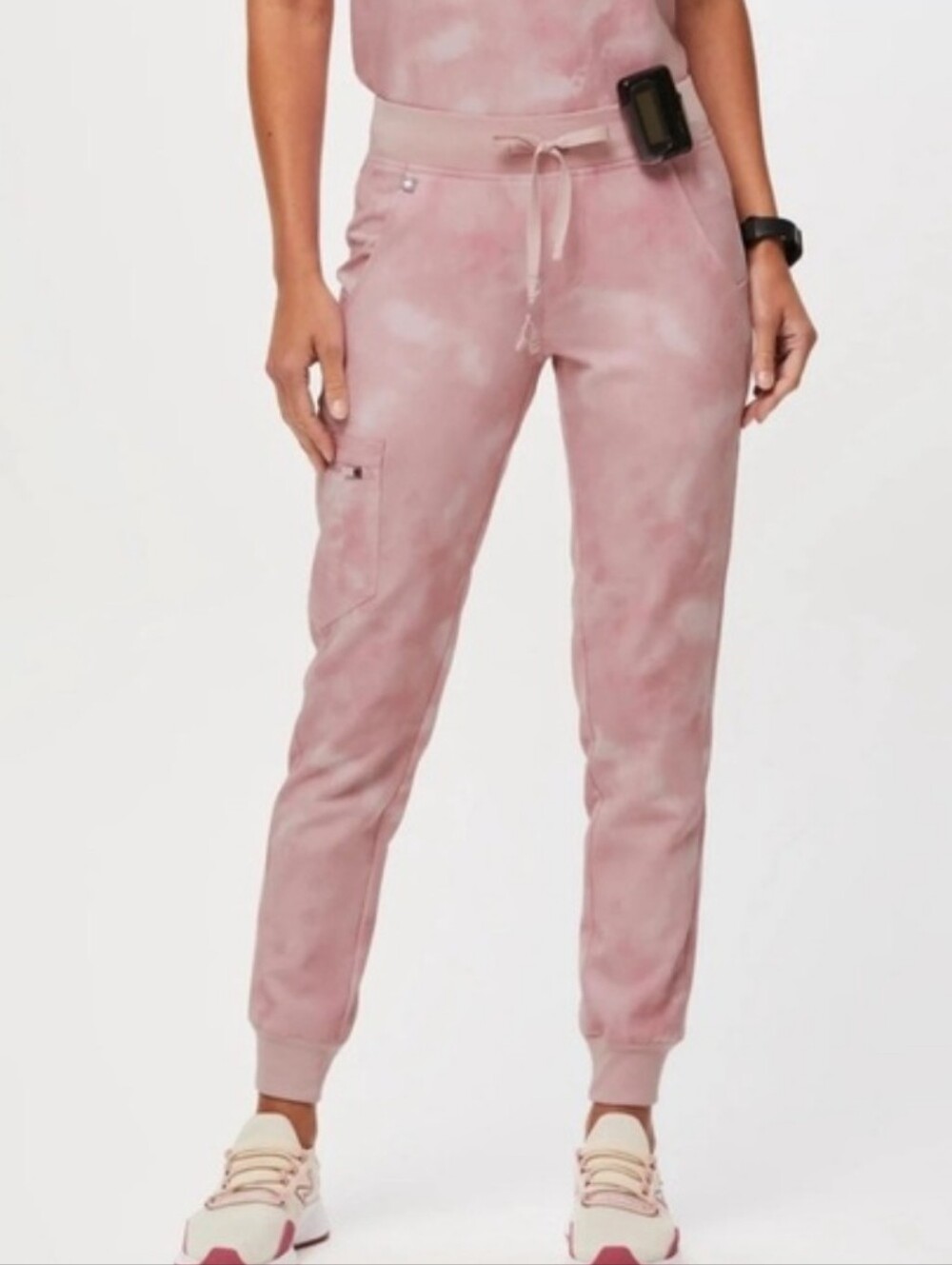FIGS NWT Zamora Petite Jogger Scrub Pants in Special Breast Cancer Pink Tie Dye